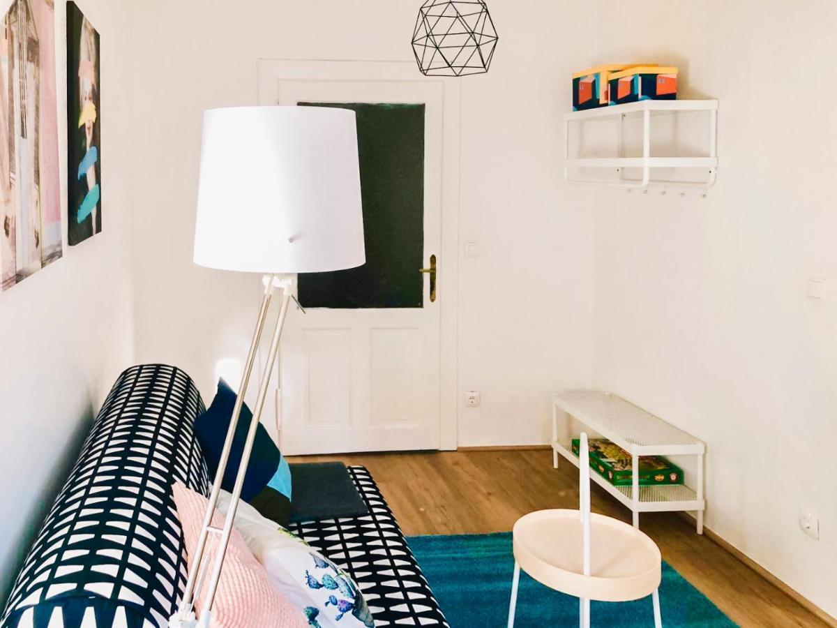 Cozy City Apartment - By Nahuen Suites Graz Exterior photo